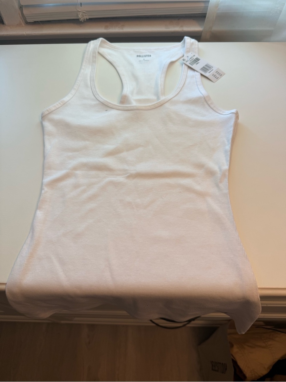 HOLLISTER TANK